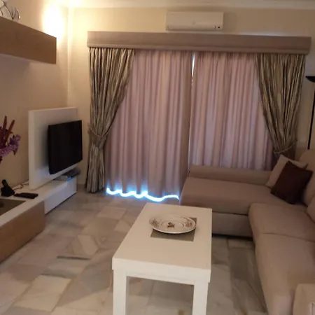 Altamira 58 - One Bed * 아데제
