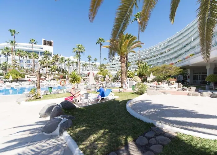 Altamira 58 - One Bed * 아데제